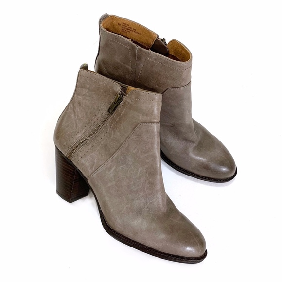 Sofft Shoes - Sofft "Toby" Ankle Boots